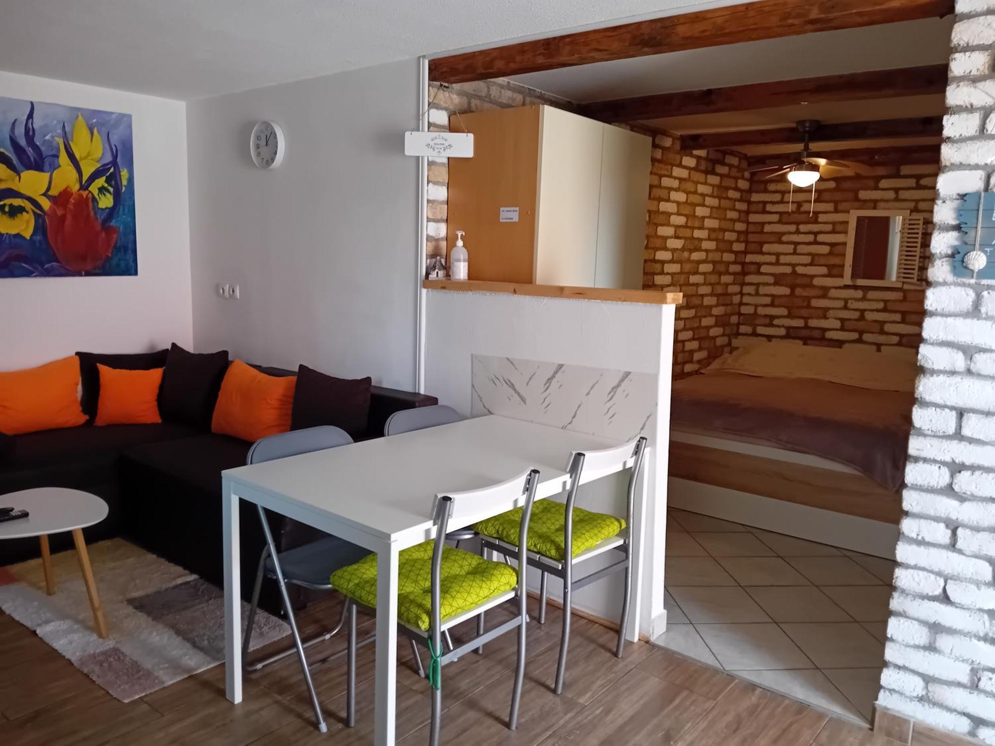 Studio Apartman Dezire Buje Εξωτερικό φωτογραφία